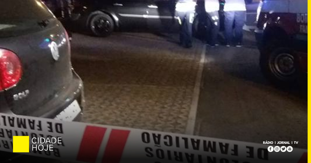 Condutora sem carta fere nove pessoas em corrida ilegal  Condutora sem carta fere nove pessoas em corrida ilegal